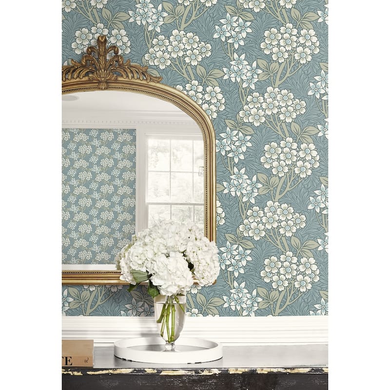 Seabrook Designs Floral Vine Nonwoven Unpasted Wallpaper