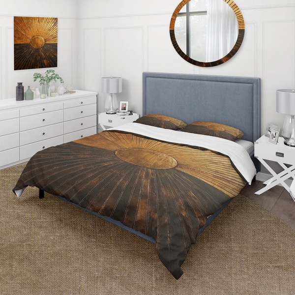 Designart Bronze Brilliance Symmetry IV Wrinkle-Resistant Duvet