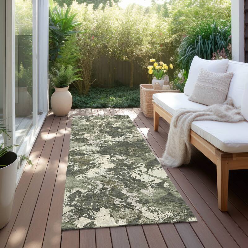 Machine Washable Indoor/ Outdoor Chantille Abstract Contemporary Rug - Olive - 2'3" x 7'6"