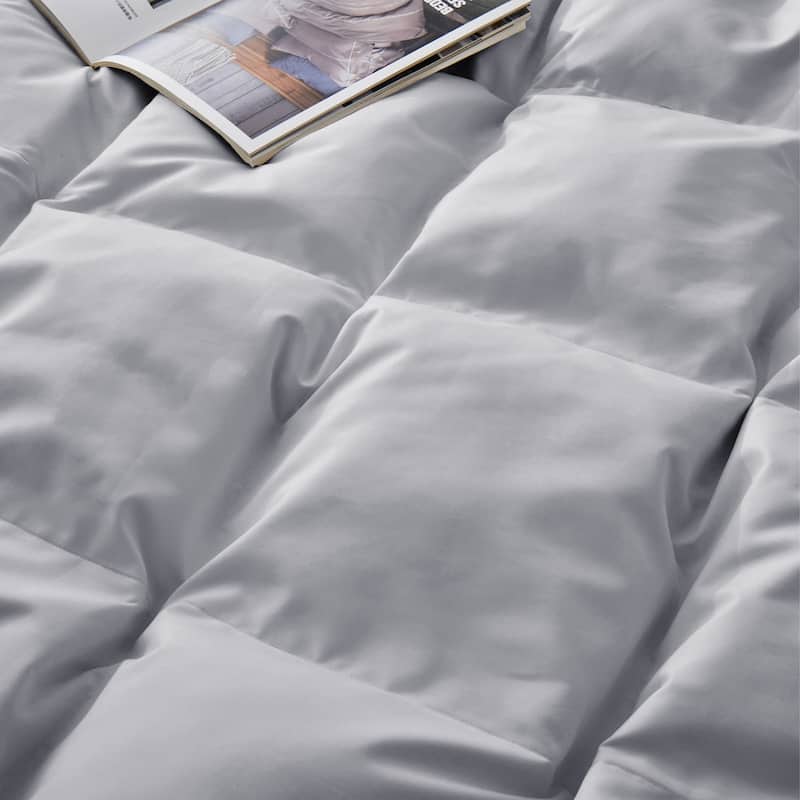 Lightweight to All-season White Goose Down Feather Fiber Comforter Duvet Insert