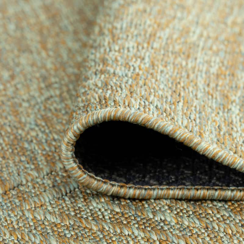 Alameda Solid Color Chevron Machine Washable Indoor Area Rug