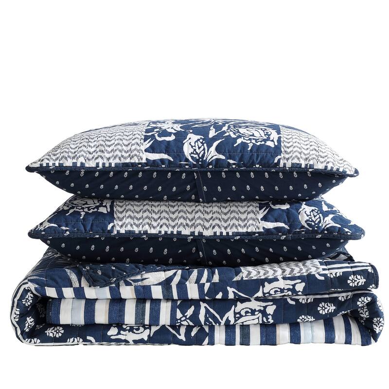 Nautica Avalon Patchwork Print Reversible Lightweight Cotton Quilt (Navy, 3 Piece Set)