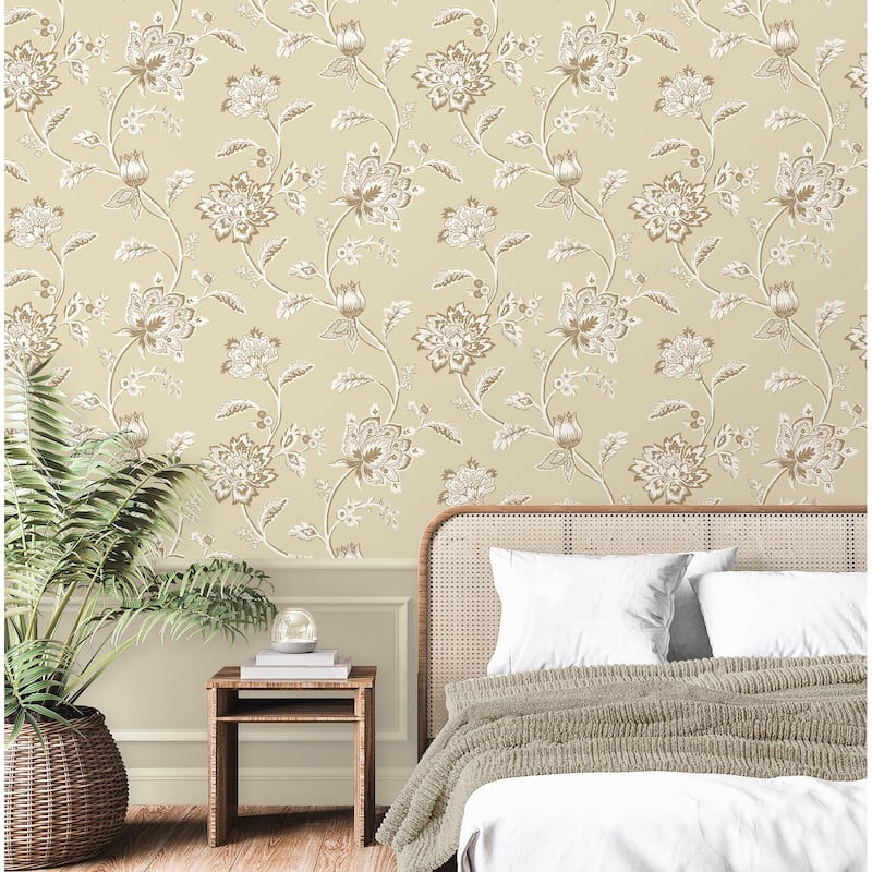 Fine Decor Juliette Light Yellow Jacobean Wallpaper