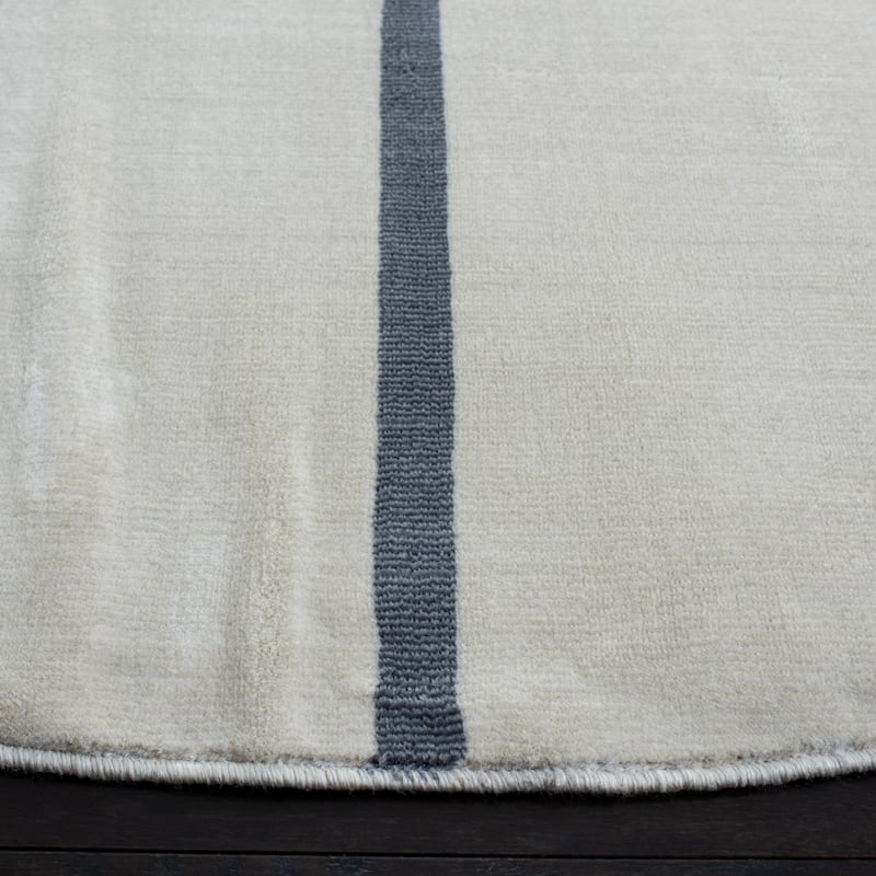 SAFAVIEH Orwell Fleda Modern Stripe Rug