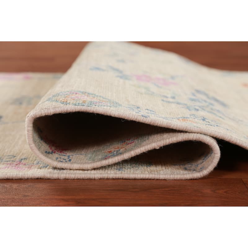 Hand Knotted Oriental 100% Wool Carpet Traditional Floral Beige & Ivories Art Deco Runner Rug - 10' 3'' X 2' 9''