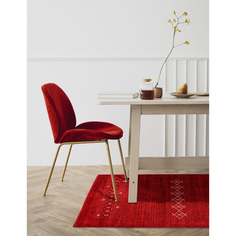 Kashkuli Gabbeh Red Rug 4'1" x 5'11" - 4'1 x 5'11