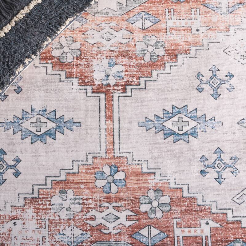 SAFAVIEH Arizona Gundi Vintage Machine Washable Rug