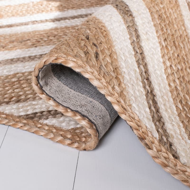SAFAVIEH Natural Fiber Jetta Geometric Jute Rug