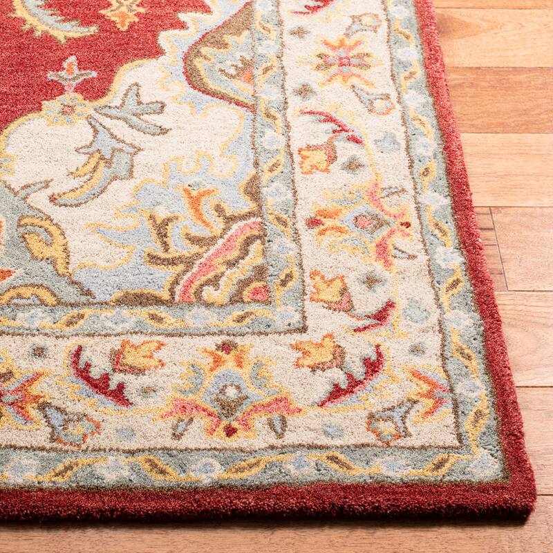 SAFAVIEH Handmade Antiquity Hillie Traditional Wool Rug