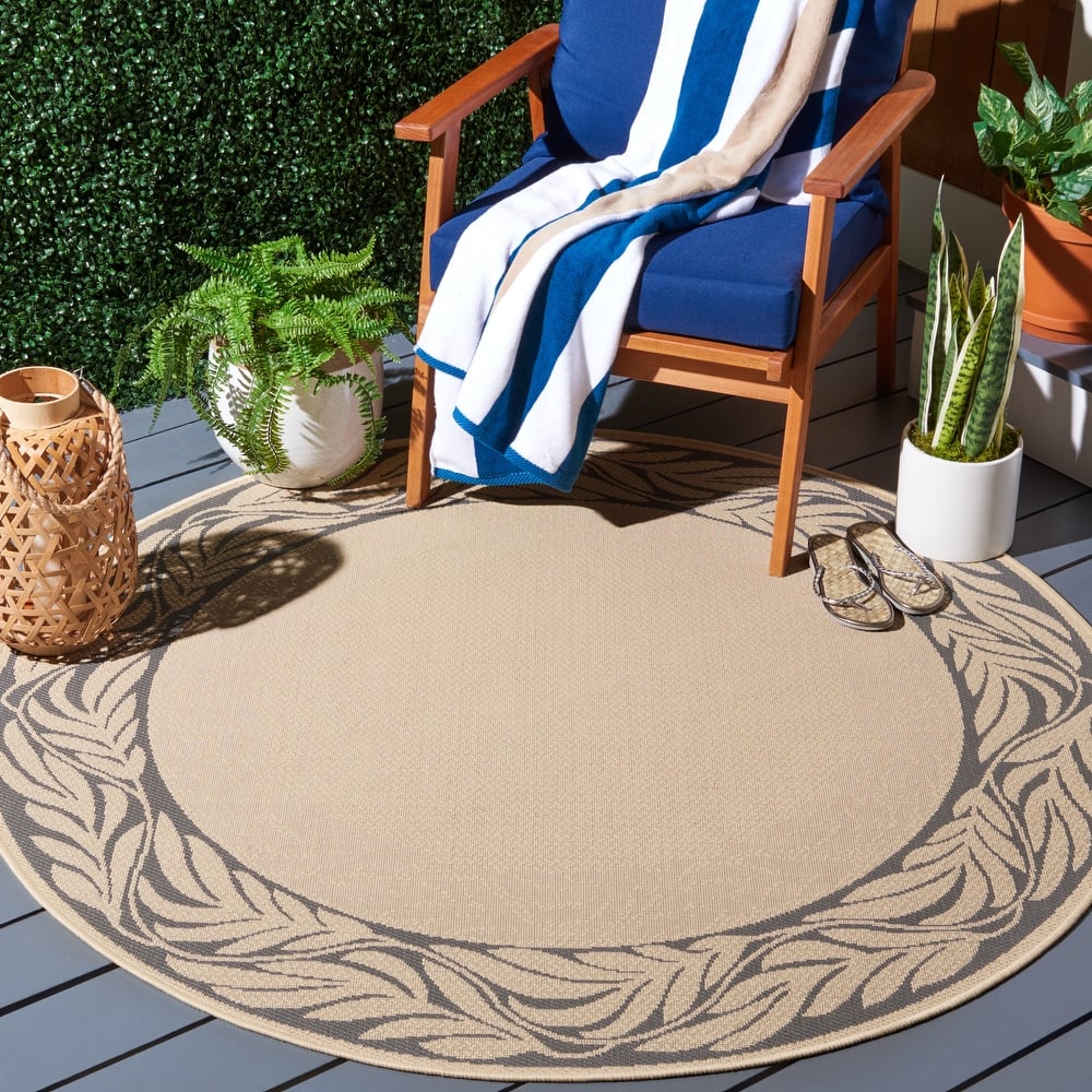 SAFAVIEH Courtyard Vesselka Indoor/ Outdoor Waterproof Patio Backyard Rug