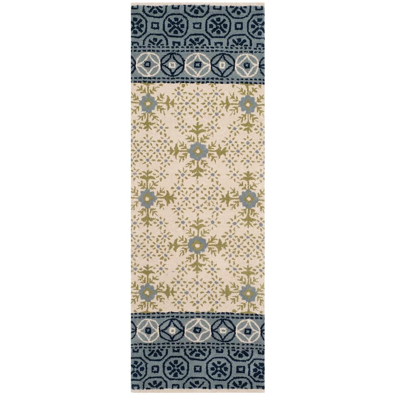 SAFAVIEH Handmade Bella Luanna Modern Floral Wool Rug