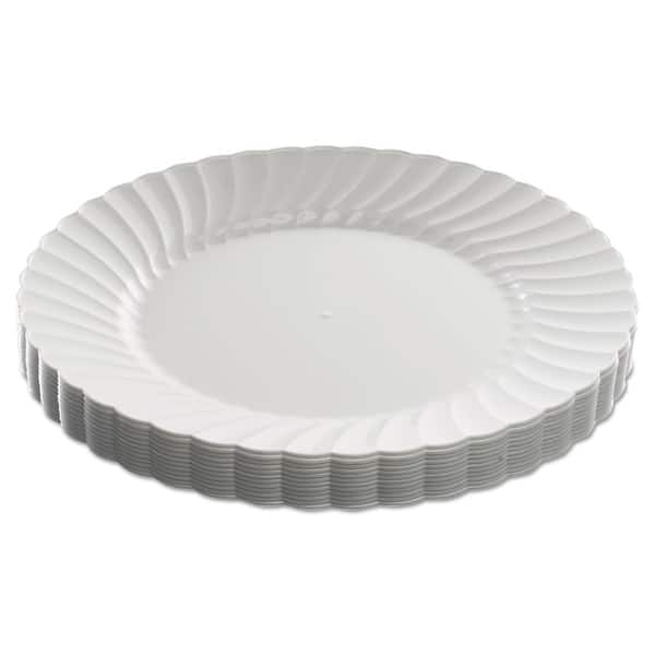 Classicware Plastic Dinnerware Plates, 9 Classicware Plastic Dinnerware Plates, 9
