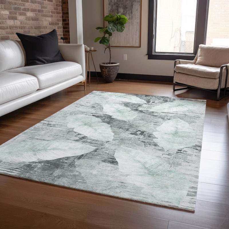 Machine Washable Indoor/Outdoor Modern Leaf Chantille Rug
