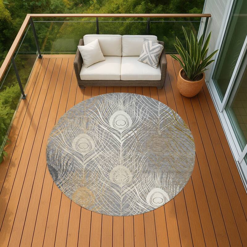 Machine Washable Indoor/ Outdoor Modern Peacock Chantille Rug - Gray - 8' x 8'