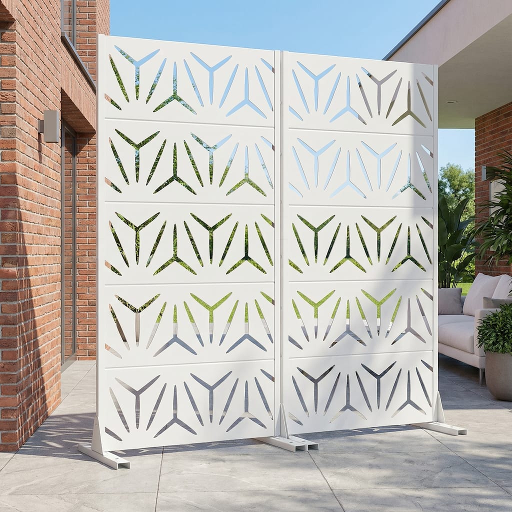 Dovelina Outdoor Freestanding Metal Privacy Screen Decorative Garden Fence (Set of 2)