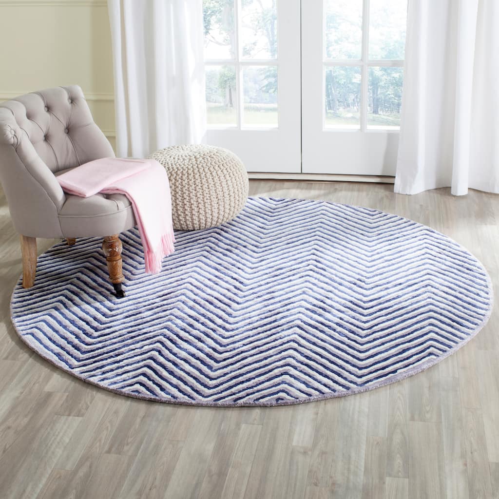 SAFAVIEH Handmade Soho Shira Chevron N.Z. Wool Rug