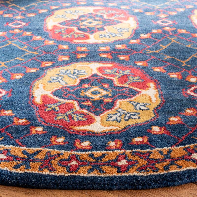 SAFAVIEH Handmade Heritage Rose Chintz Traditional Oriental Wool Rug