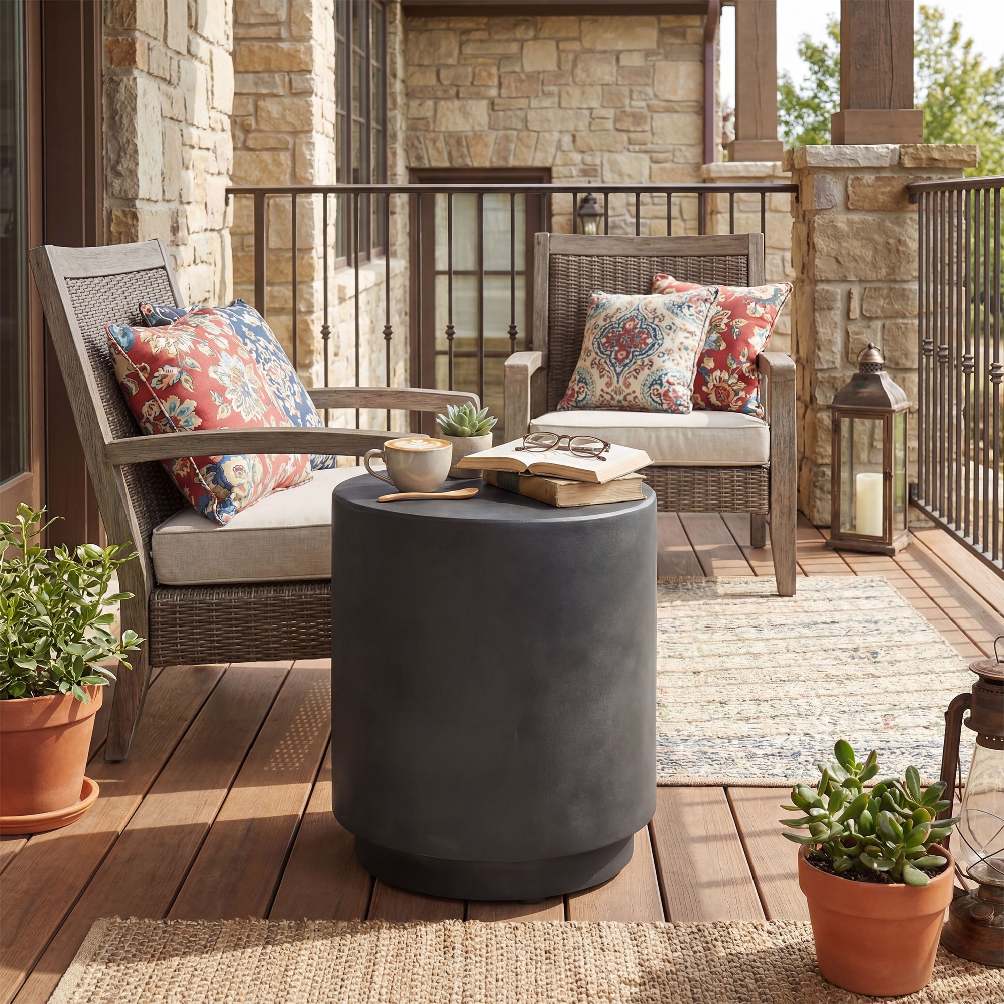 HOMCOM Lightweight Accent Table with Concrete Finish, Round Side Table with 4 Adjustable Feet for Indoor, Outdoor