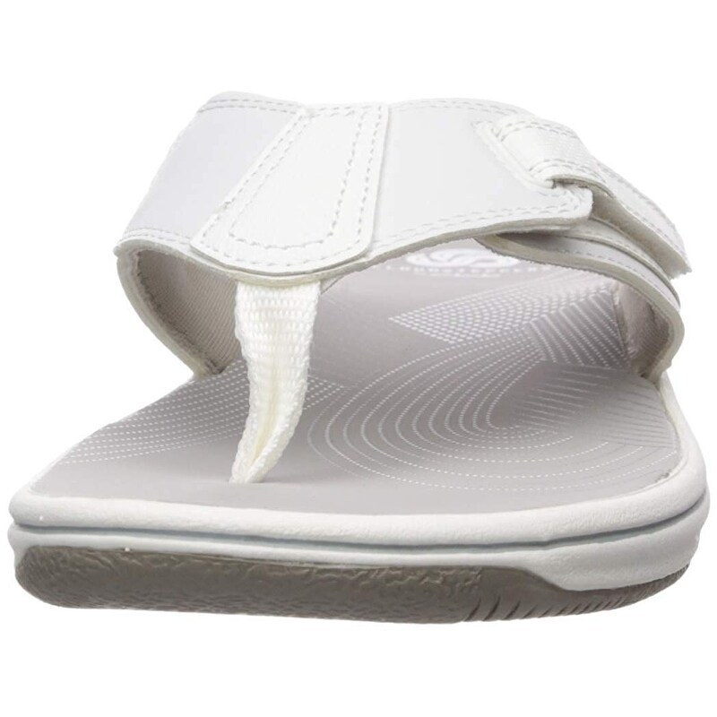 clarks liya gaze flip flops