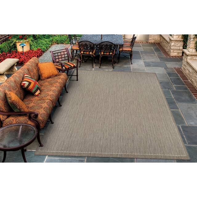 Pergola Deco Indoor/ Outdoor Area Rug