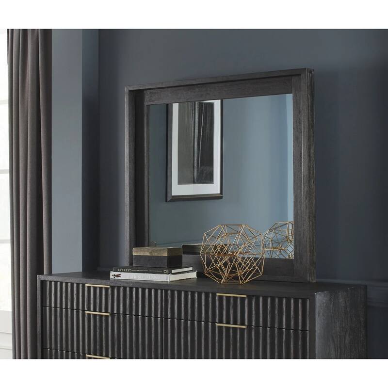 Genovese Modern 8 Drawer Dresser and Mirror - Black and Gold