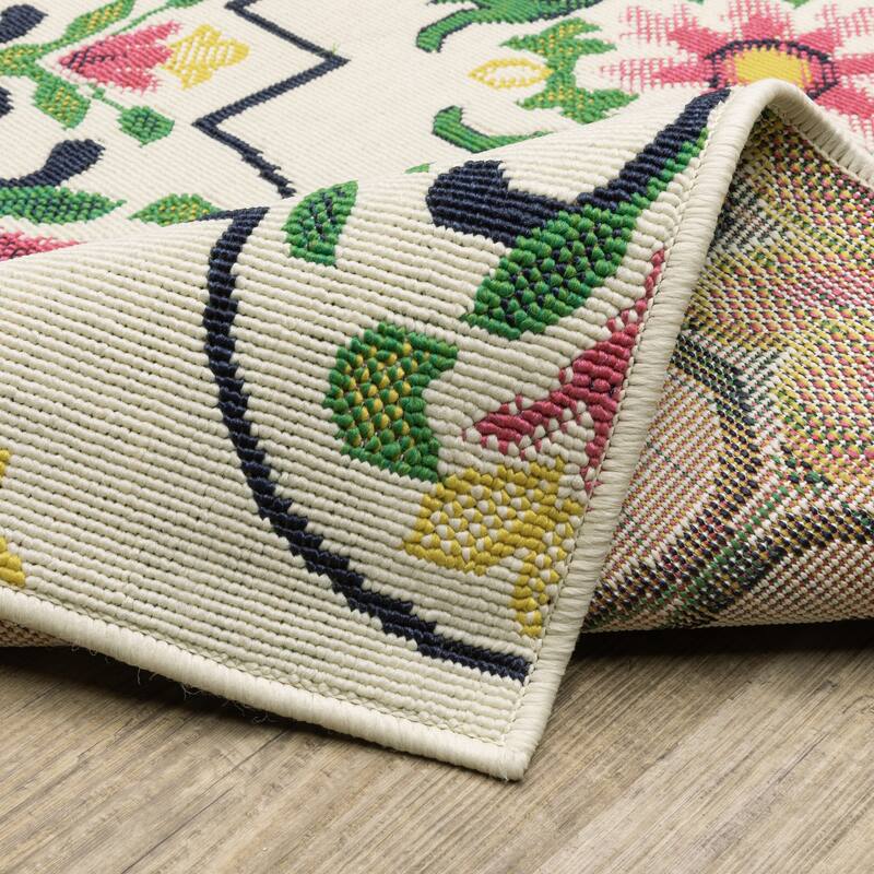 Harlowe Floral Medallions Ivory/ Multi Area Rug