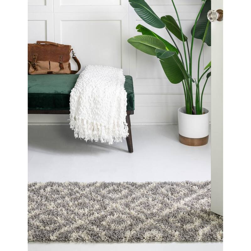 Shag Olido Collection Area Rug