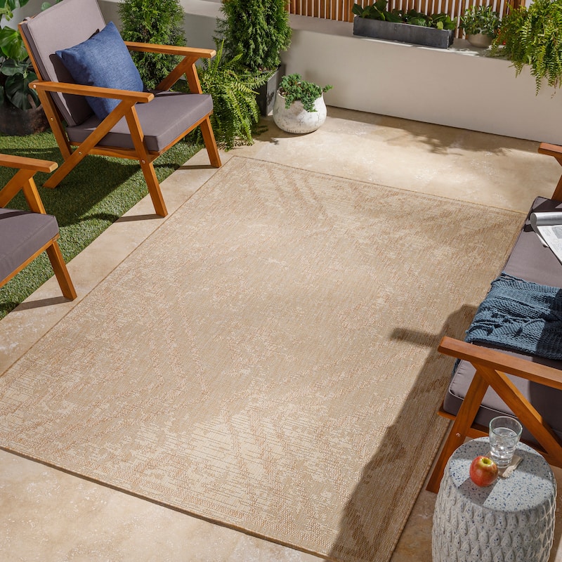Livabliss Corina Diamond Chevron Indoor/ Outdoor Area Rug - 5'3" x 7' - Beige