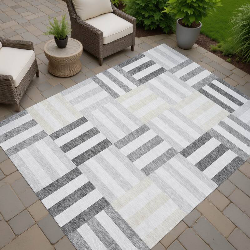 Machine Washable Indoor/ Outdoor Modern Hatch Chantille Rug - Gray - 3' x 5'