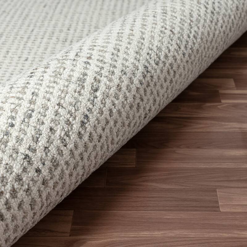 Noah Contemporary Geometric Wool Indoor Area Rug by Sevita