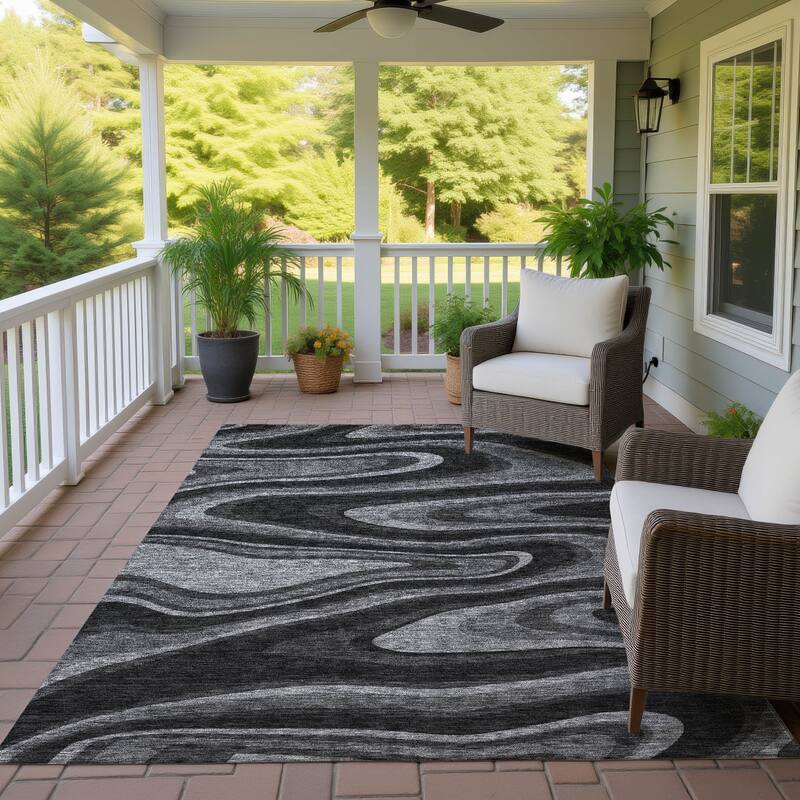 Machine Washable Indoor/ Outdoor Abstract Busey Chantille Rug - Black - 10' x 14'