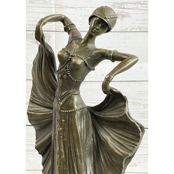 D.H. Chiparus Bronze Statue, gilded patination, enamel colors, 14