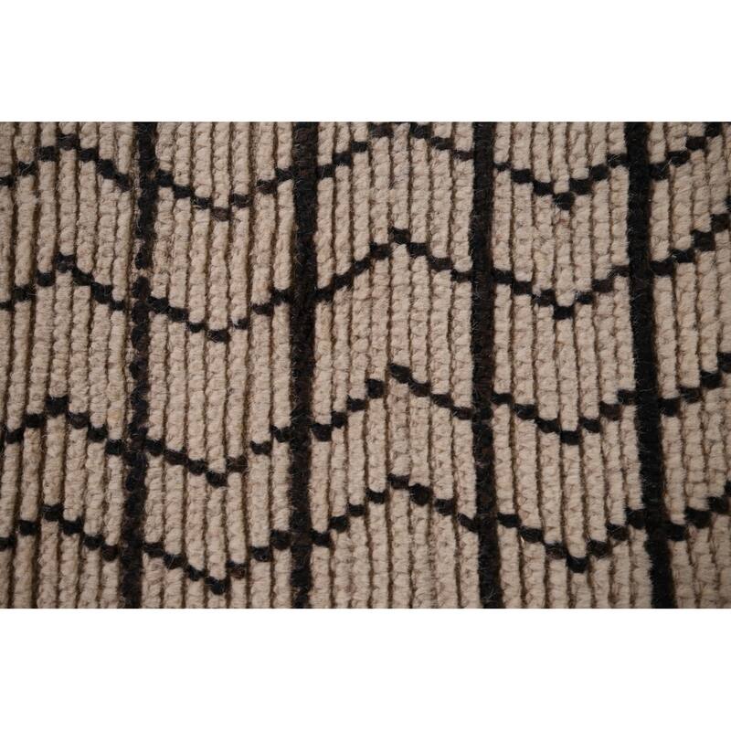 Moroccan Oriental Area Rug Hand-Knotted Beige Wool Carpet - 6'9"x 10'3"