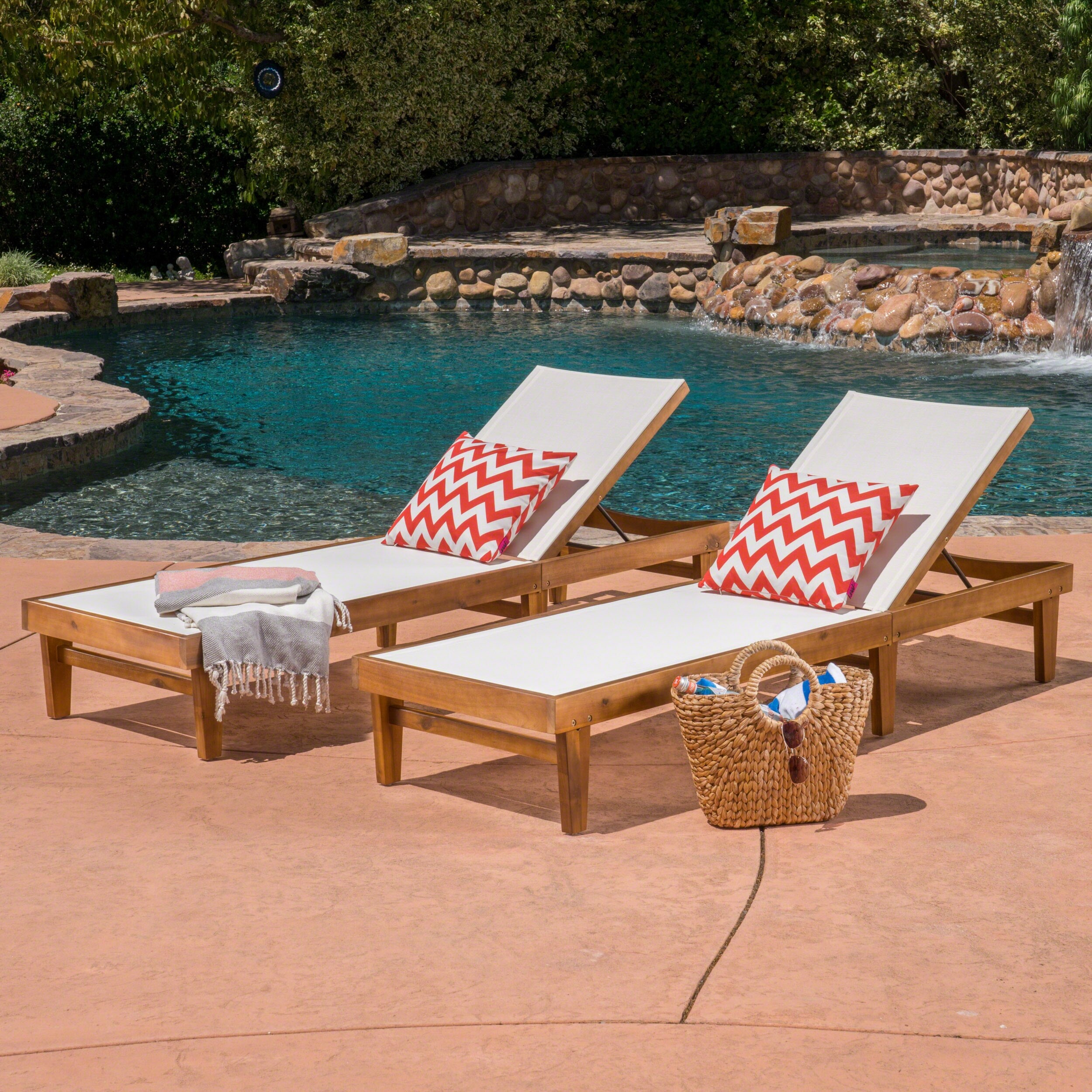 Wood and shop mesh chaise lounge