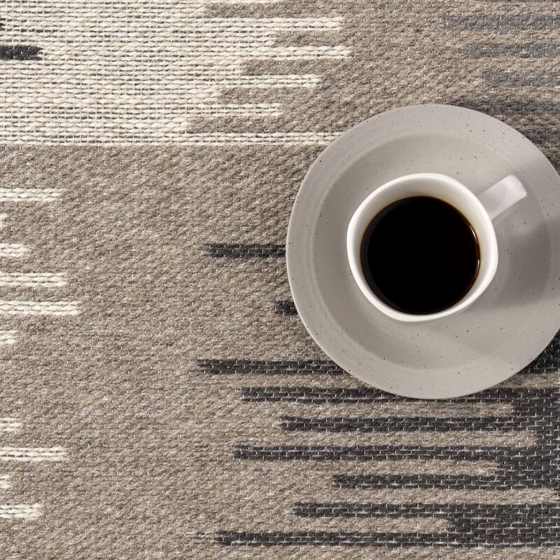 Memento Abstract Reversible Wool Area Rug
