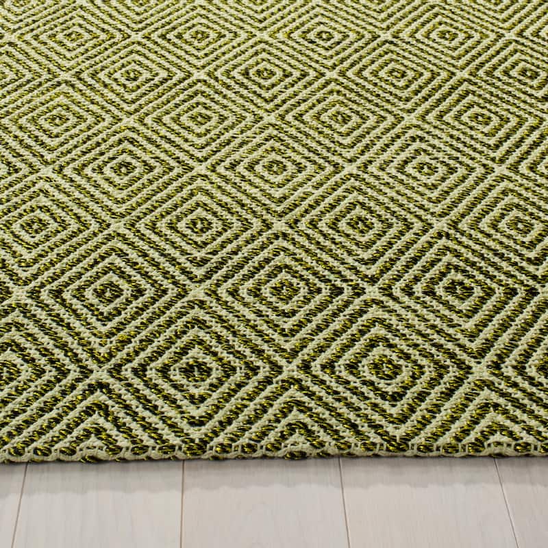 SAFAVIEH Handmade South Hampton Wida Casual Polyester Rug