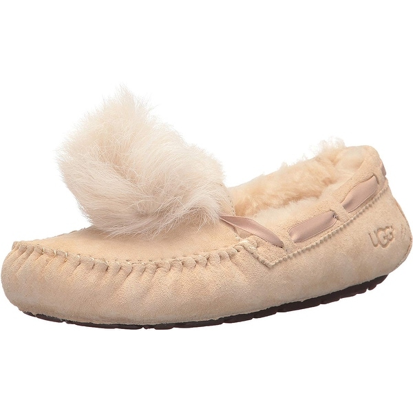 ugg women's dakota pom pom moccasin