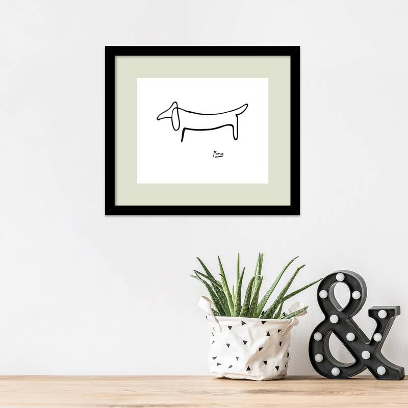 Framed Art Print 'Le Chien (The Dog)' by Pablo Picasso 15 x 13-inch