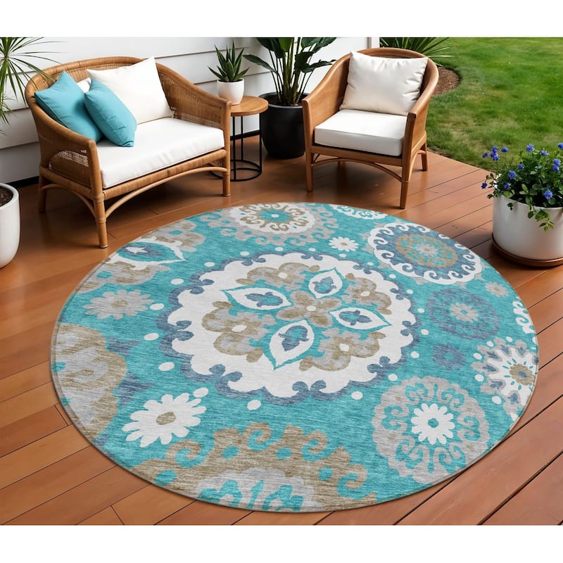HomeRoots Floral Medallion Transitional Rectangle Outdoor Rug - 8' Round