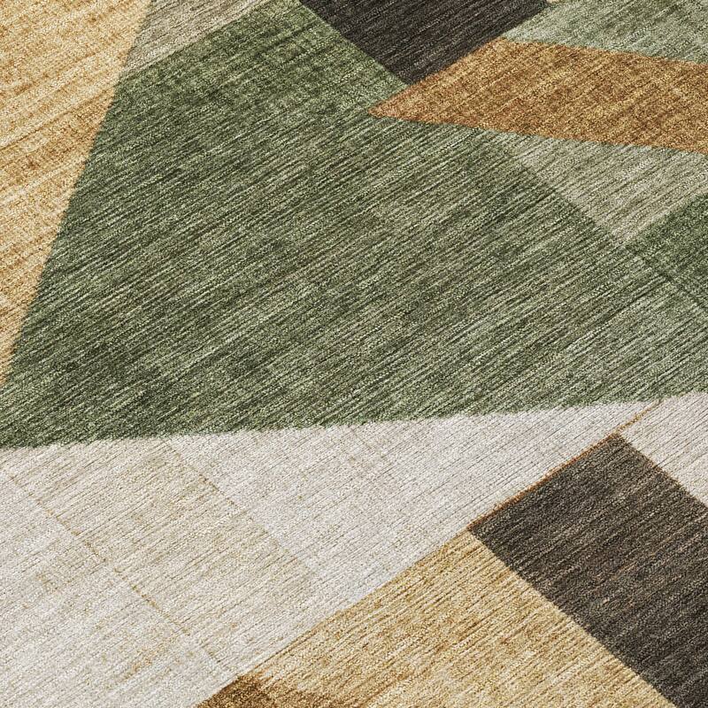 Machine Washable Indoor/ Outdoor Modern Geo Chantille Rug