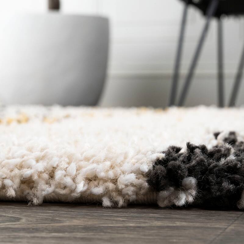 JONATHAN Y Soller Modern Bold Strie' Shag Area Rug