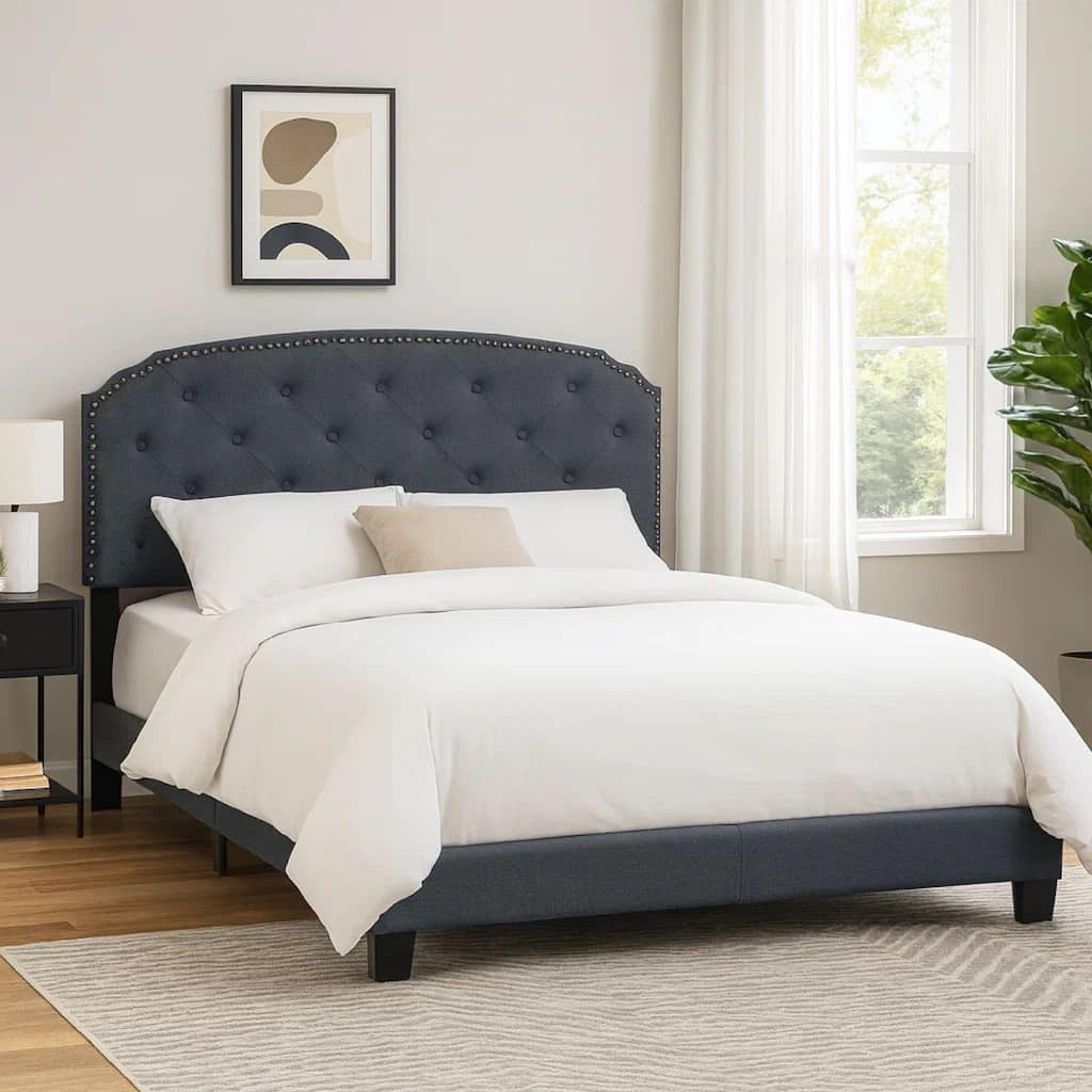 Full Bed with Button Tufted Scalloped Headboard, Gray