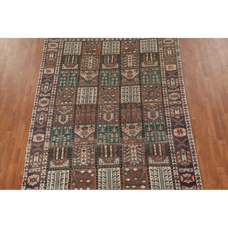 Distressed Bakhtiari Persian Vintage Area Rug Handmade Wool Carpet - 6'8"x 9'9"