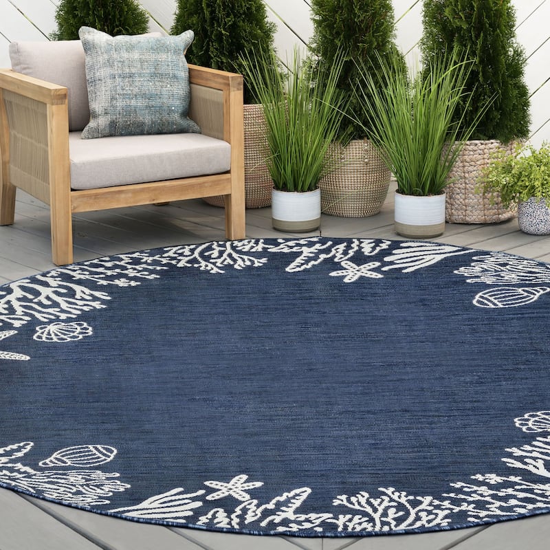 Exo Coastal Graphic Print Indoor/Outdoor Area Rug - 5'3'' Round - Navy