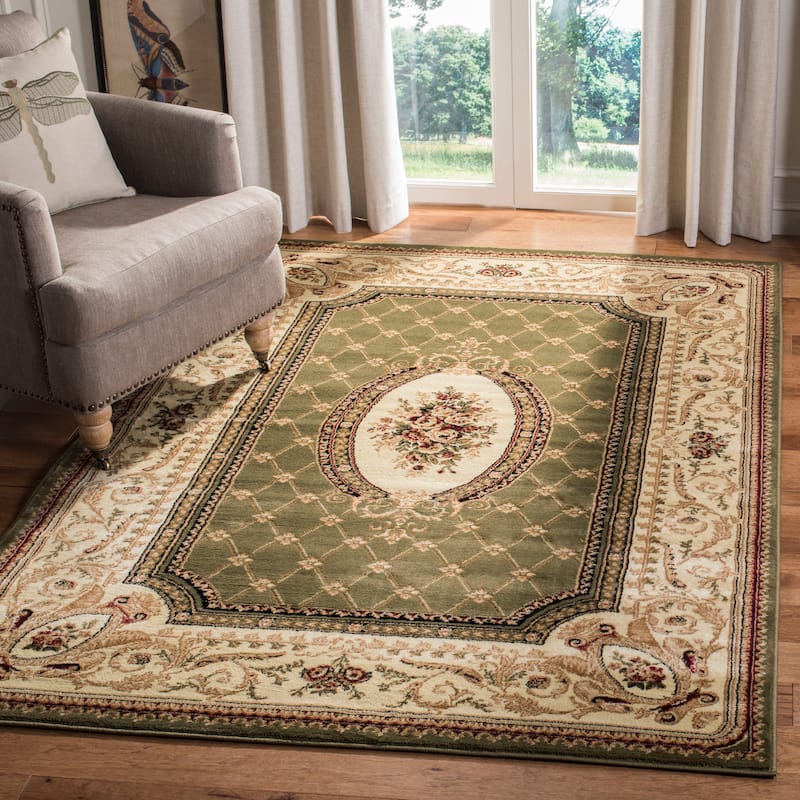 SAFAVIEH Lyndhurst Beeke Traditional Oriental Rug - 5'3" x 7'6" - Sage/Ivory