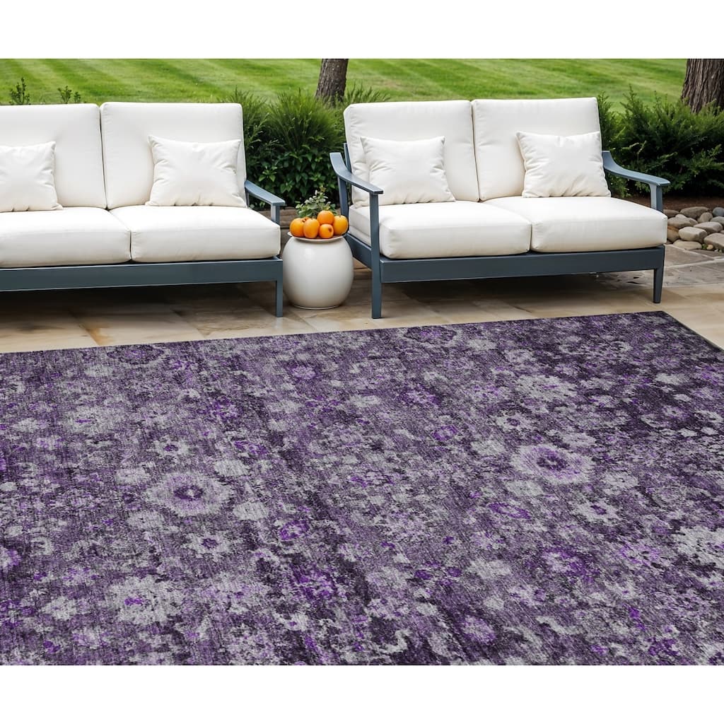 HomeRoots Oriental Traditional Rectangle Outdoor Rug