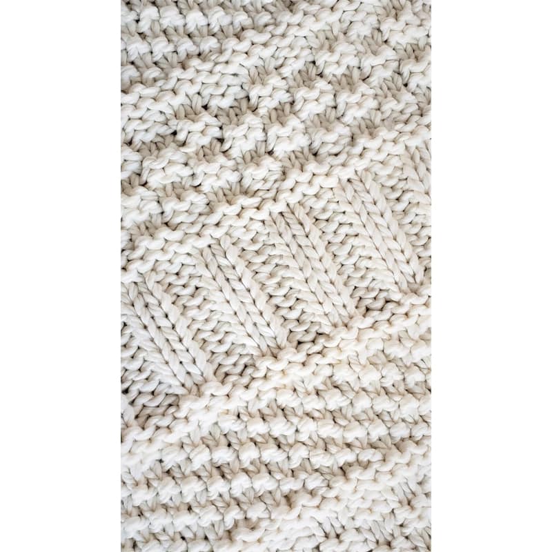 Hand Chunky Sweater Knit Throw