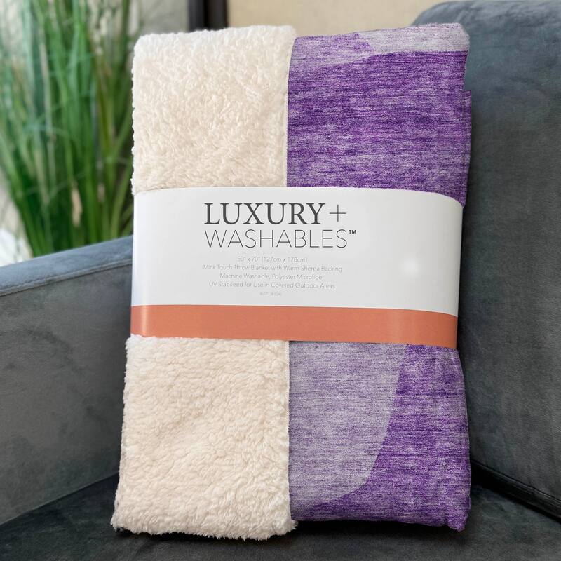 Premium Machine Washable Casual Contemporary Sherpa Throw Blanket