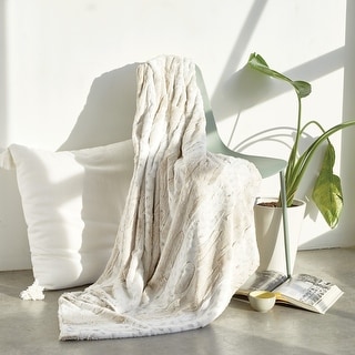 Bed bath and outlet table throw rugs