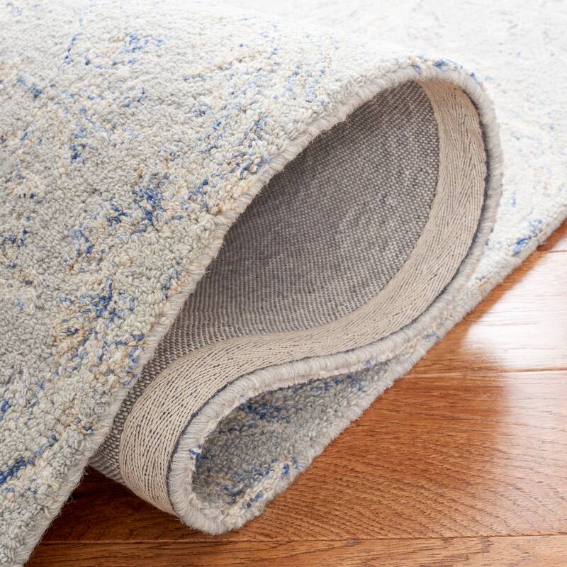SAFAVIEH Handmade Micro-Loop Spaska Wool Rug